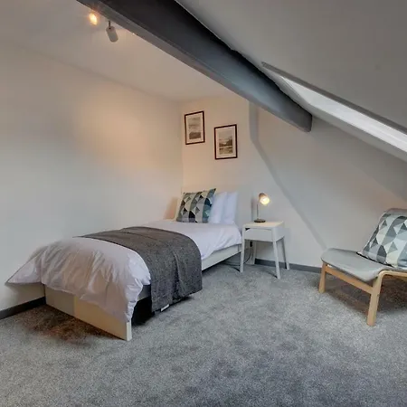 Stones Throw Holiday home *